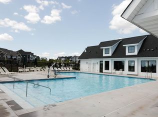 5385 Gestach Ln, Chaska, MN 55318
