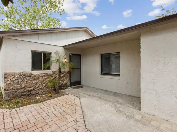 141 Oak Ln, Flagler Beach, FL 32136