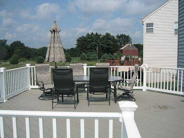 2nd image of 448 Longleaf Dr