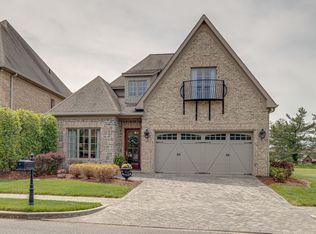 1166 Chloe Dr, Gallatin, TN 37066