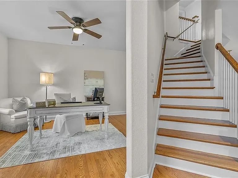 1377 Hawaiian Dr — Photo 19