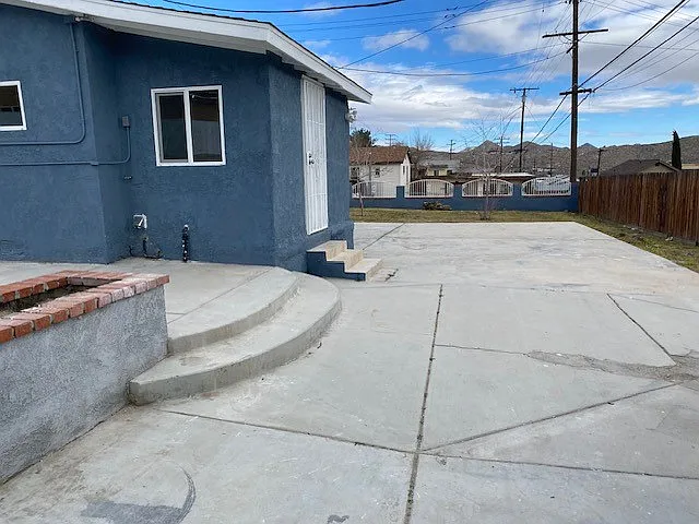 15397 6th St — Photo 3