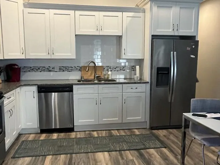 1327 Christy Ave — Photo 13
