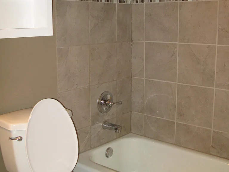 7460 Grand Ave #101 — Photo 23