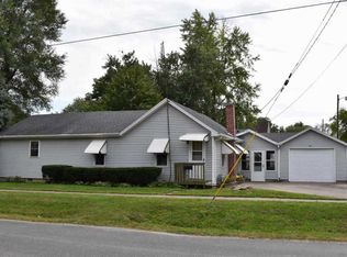 421 E Macarthur Ave, Lewistown, IL