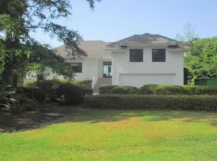 17 Blue Heron Point Rd, Hilton Head Island, SC 29926