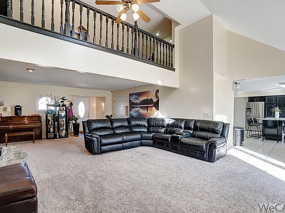 5th image of 706 Yorkshire Dr
