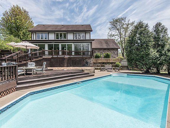 2nd image of 12125 N Maryhill Ct
