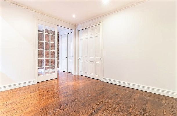 1st image of 176 E 3rd St #22