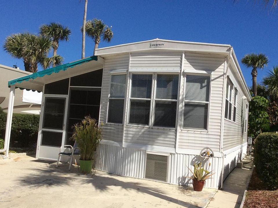 1st image of 166 Pier Ln