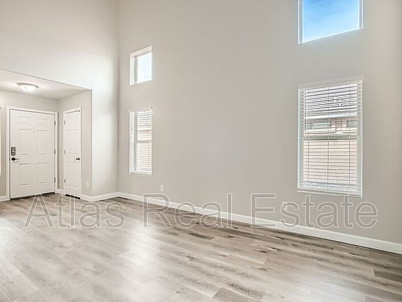 3rd image of 34789 N Open Range Dr