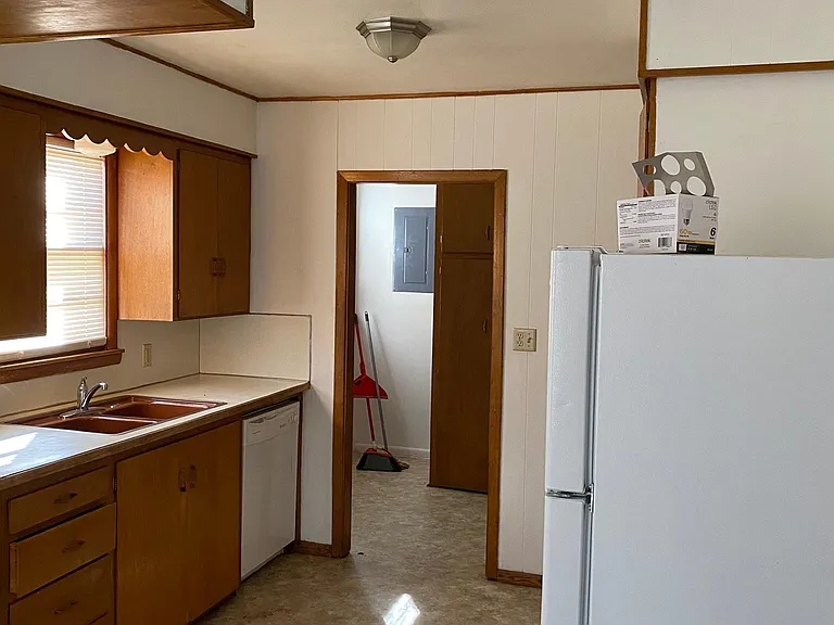 1902 Chesterfield St #1 — Photo 7