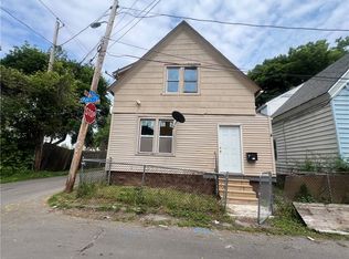 4 Byers Ct, Rochester, NY 14608