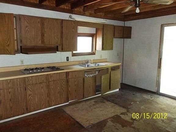 3rd image of 141 N Brownell St