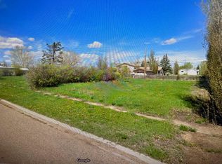 142 1st Ave W, Starland County, AB T0J0T0