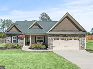 41 Moriah Woods Dr, Auburn, GA 30011