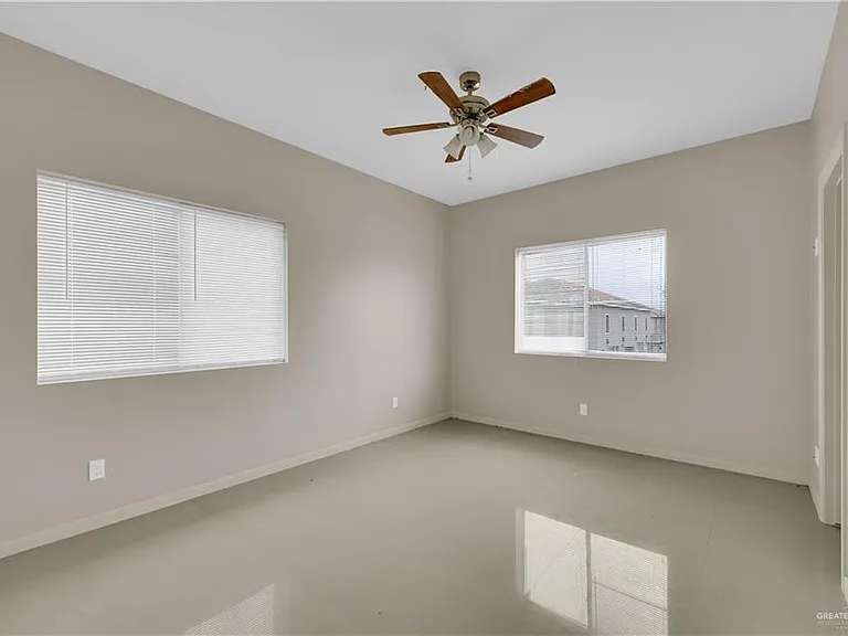 3005 S K Center St #3 — Photo 11