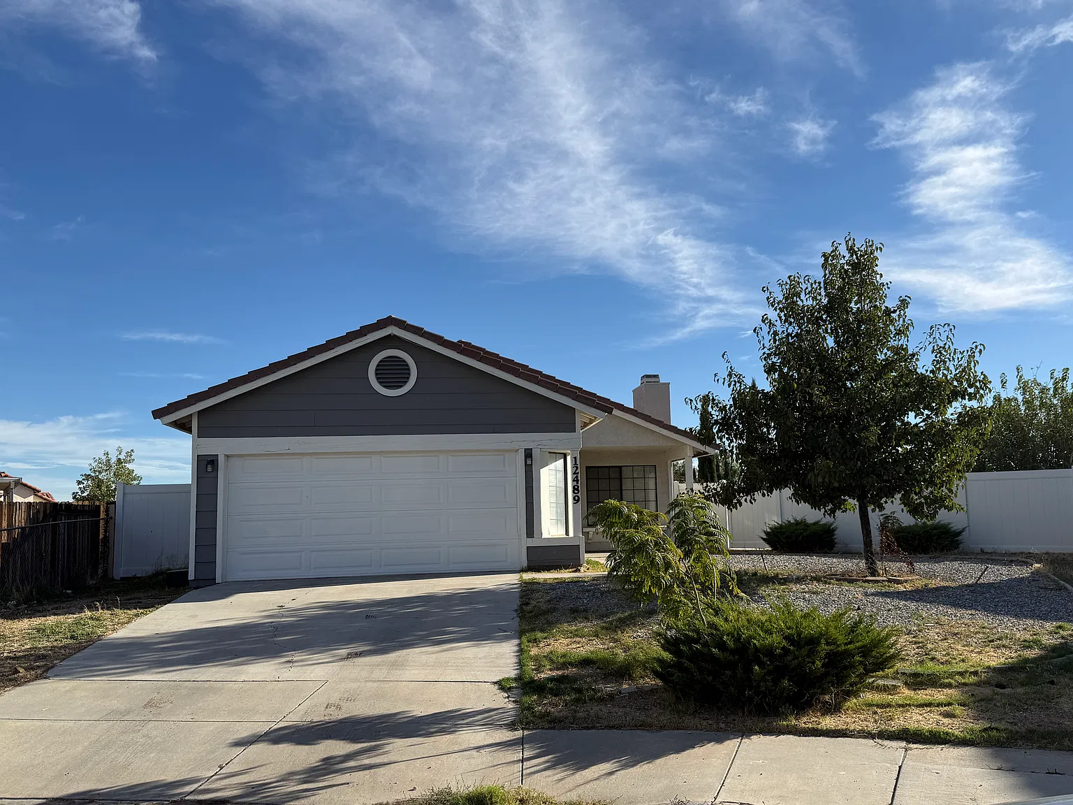 12489 Emeraldstone Dr — Photo 2