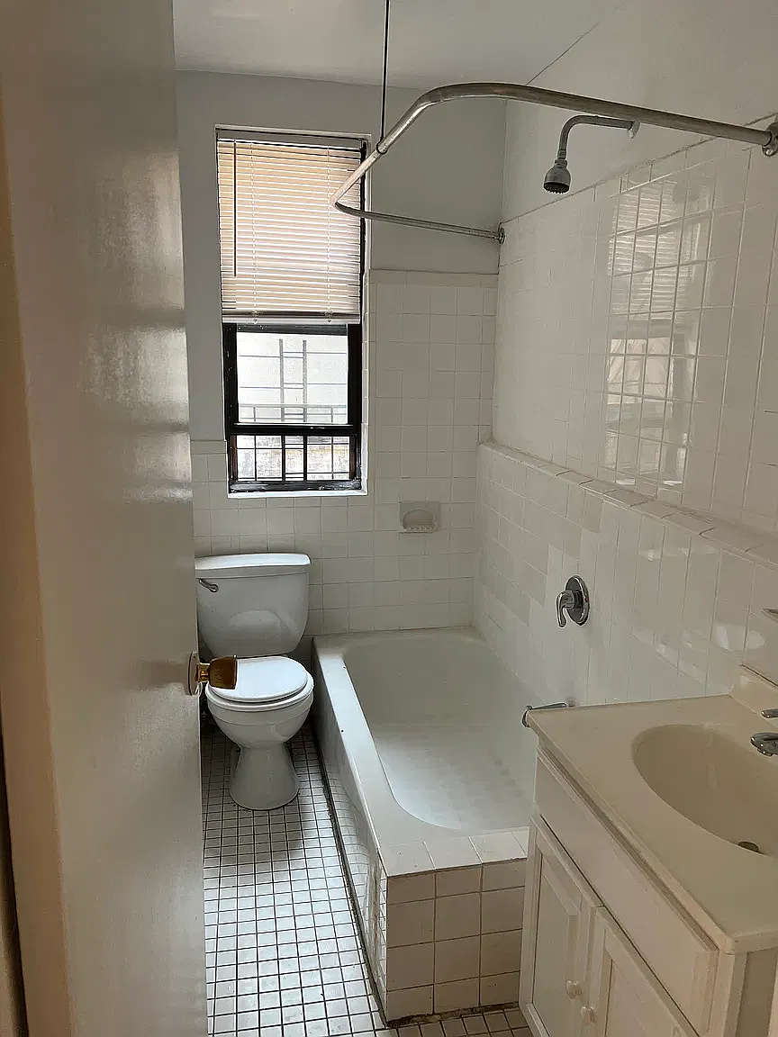 145 Audobon Avenue — Photo 2