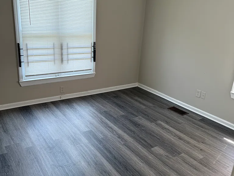 1585 Avon Ave SW — Photo 7
