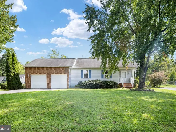 7014 Sharon Rd, Fredericksburg, VA 22407