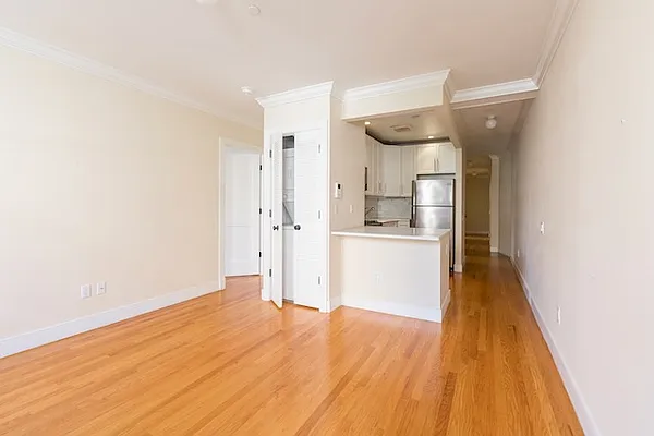 Rented by Compass | media 20