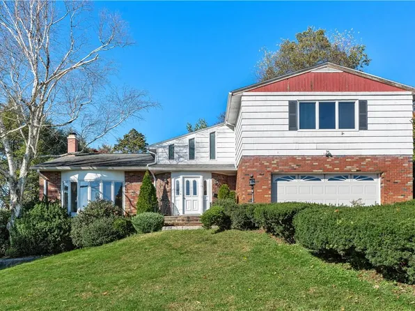 15 Kendon Place, Yonkers, NY 10710