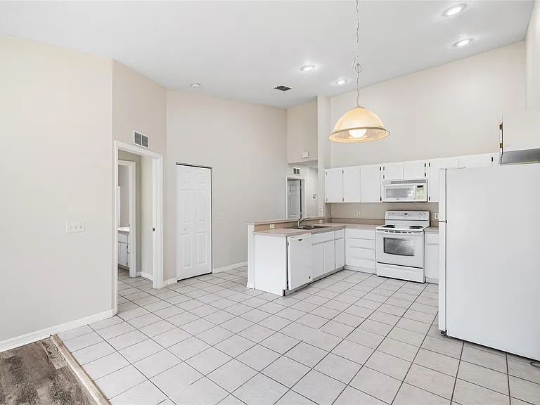 37228 Grassy Hill Ln #1 — Photo 9
