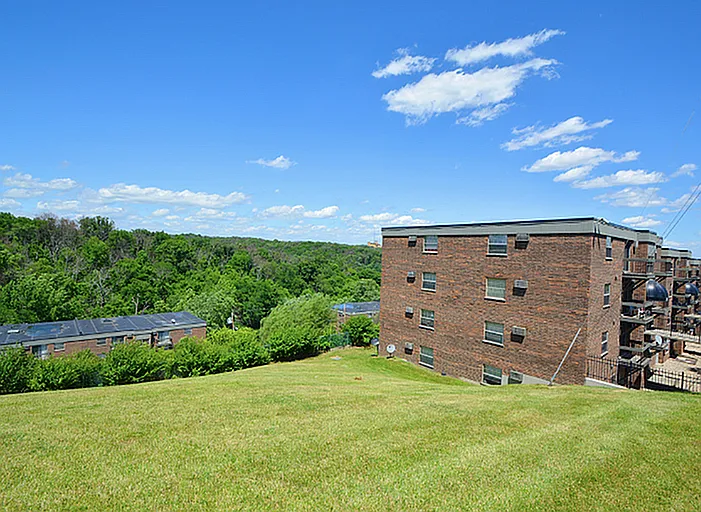 Exterior 2