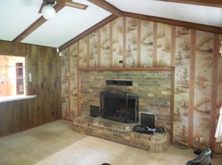 167 Mallard St, Hemphill, TX 75948