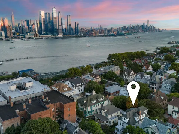 17-19 Liberty Pl, Weehawken, NJ 07086