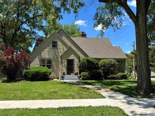 749 Lincoln St, Emporia, KS 66801