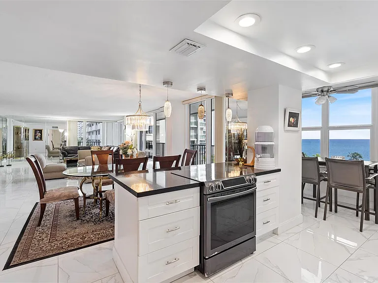 4280 Galt Ocean Dr #5F — Photo 9