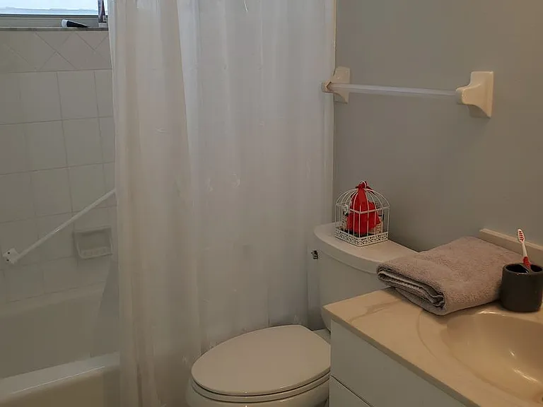 1141 Southlake Ct — Photo 21