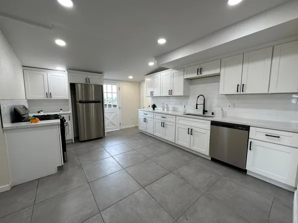 1535 Klauber Ave #A, San Diego, CA 92114