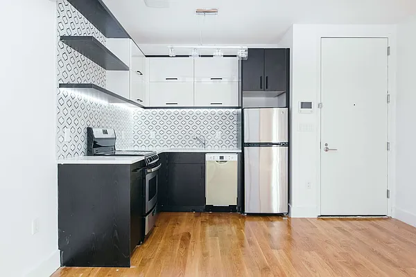 Rented by Nooklyn NYC LLC | media 8