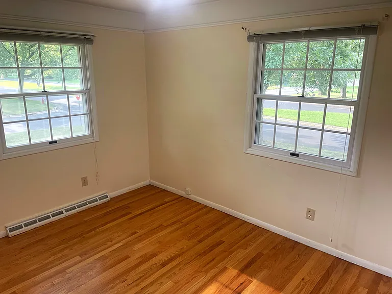 1522 Cameron Dr — Photo 28
