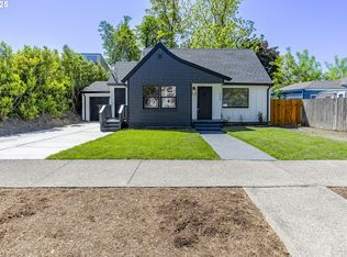 155 B St, Springfield, OR 97477