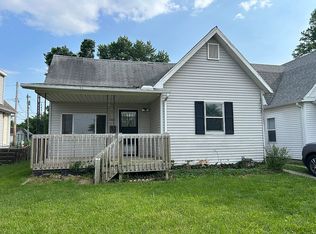 1124 N Grand Ave W, Springfield, IL 62702