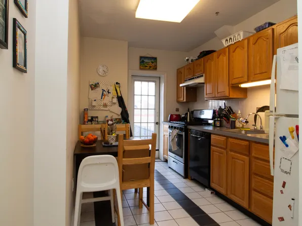 7 Harvard Sq, Brookline, MA