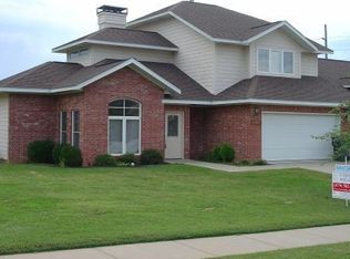 4216 N Meadow View Dr, Fayetteville, AR 72703