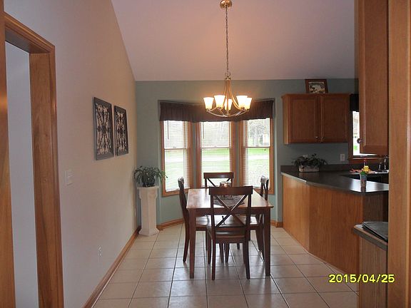 3rd image of 6575 N Carolina Pl