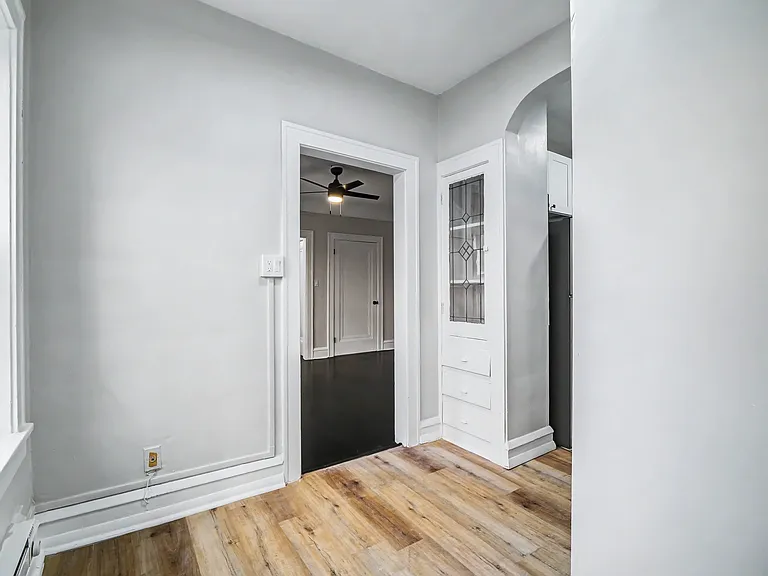 2373 Euclid Heights Blvd #106 — Photo 9