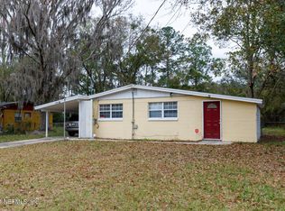 7054 Red Robin Dr, Jacksonville, FL 32210