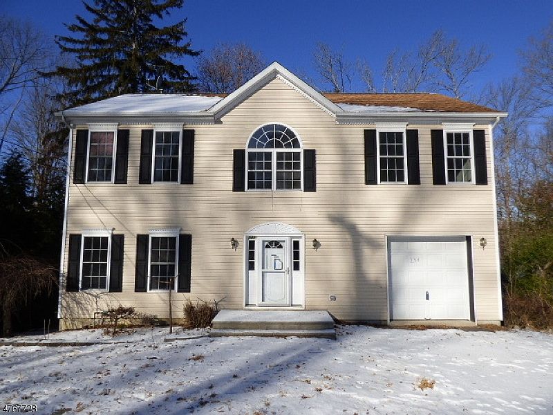 1st image of 241 Sussex Ave