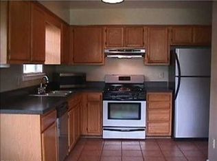 12 Chinaberry Pl, Hampton, VA 23666