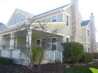 227 Lasalle St, Vernon Hills, IL 60061