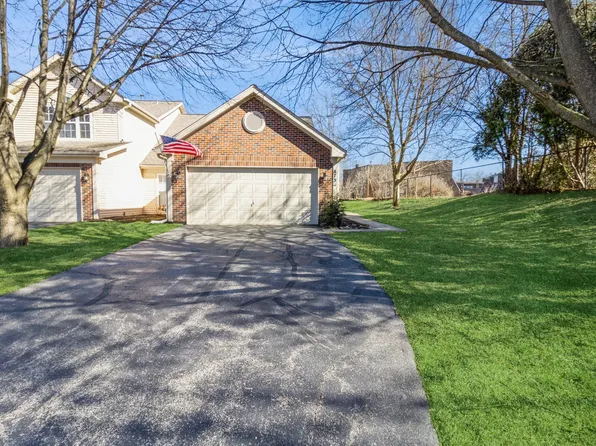 873 Dandridge Ct, Elgin, IL 60120