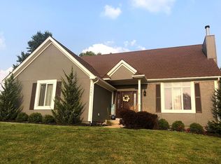 1131 SW Santa Fe Dr, Lees Summit, MO 64081