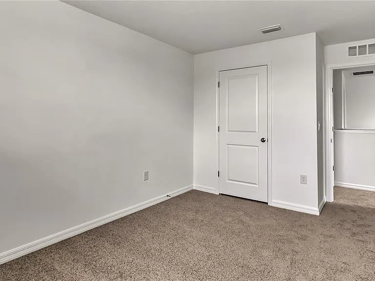 16651 Mosaic Oar Dr — Photo 25